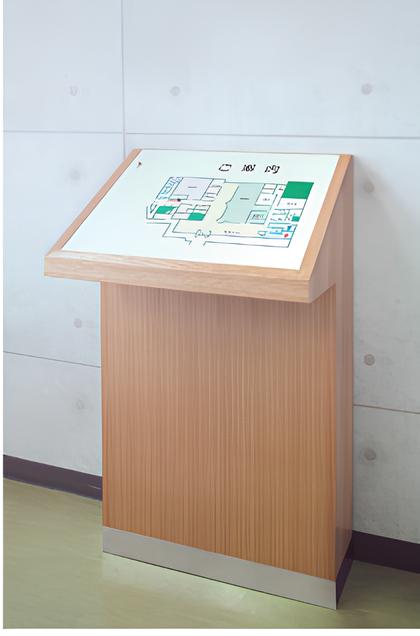 FH 自立式点字触知図案内板 木