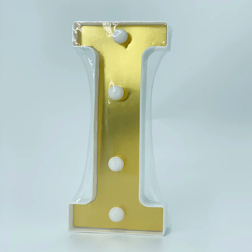 ゴールドLEDライト 【アルファベット・数字型】(電池式)