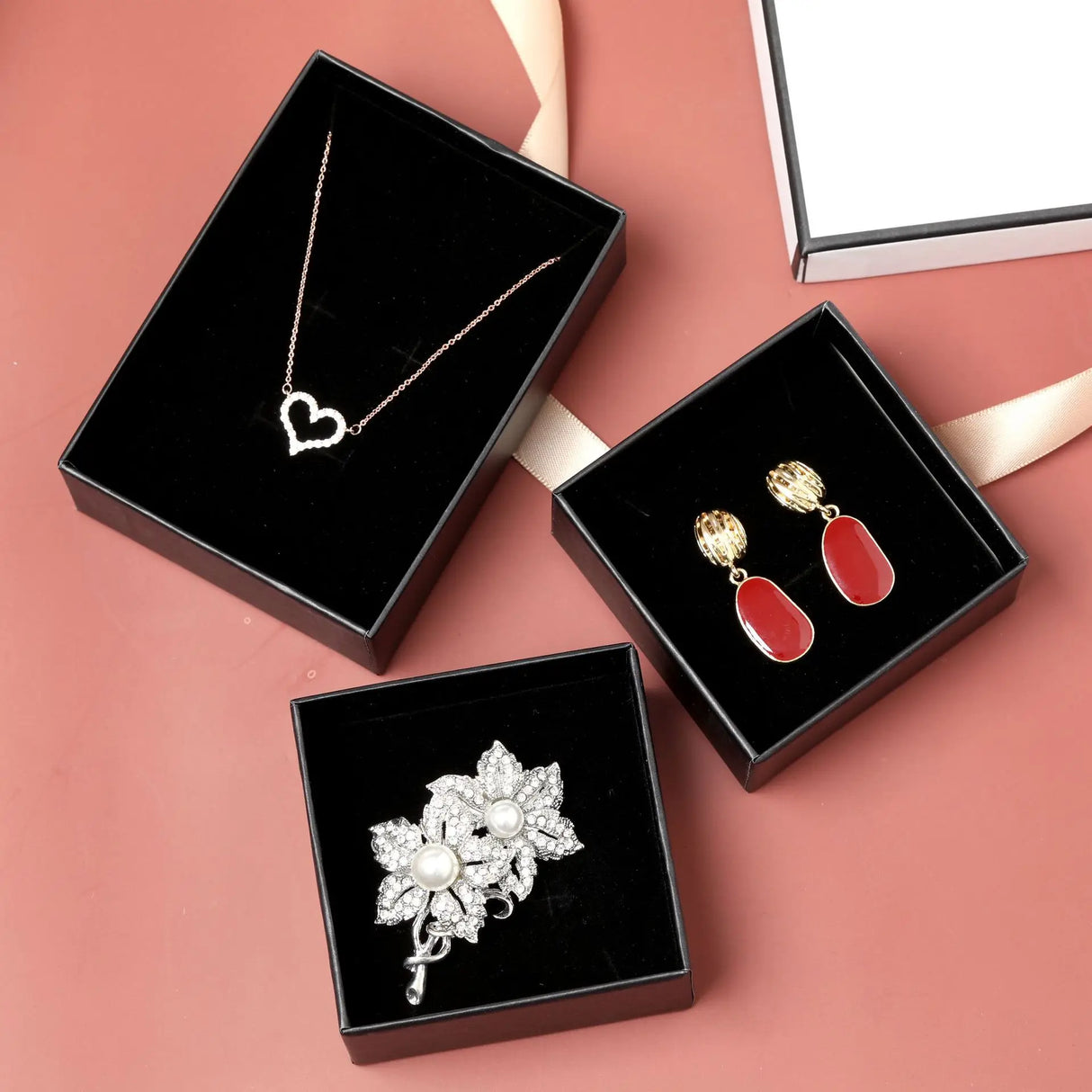 |イベント・ノベルティ用品 | ジュエリーボックス12個セット