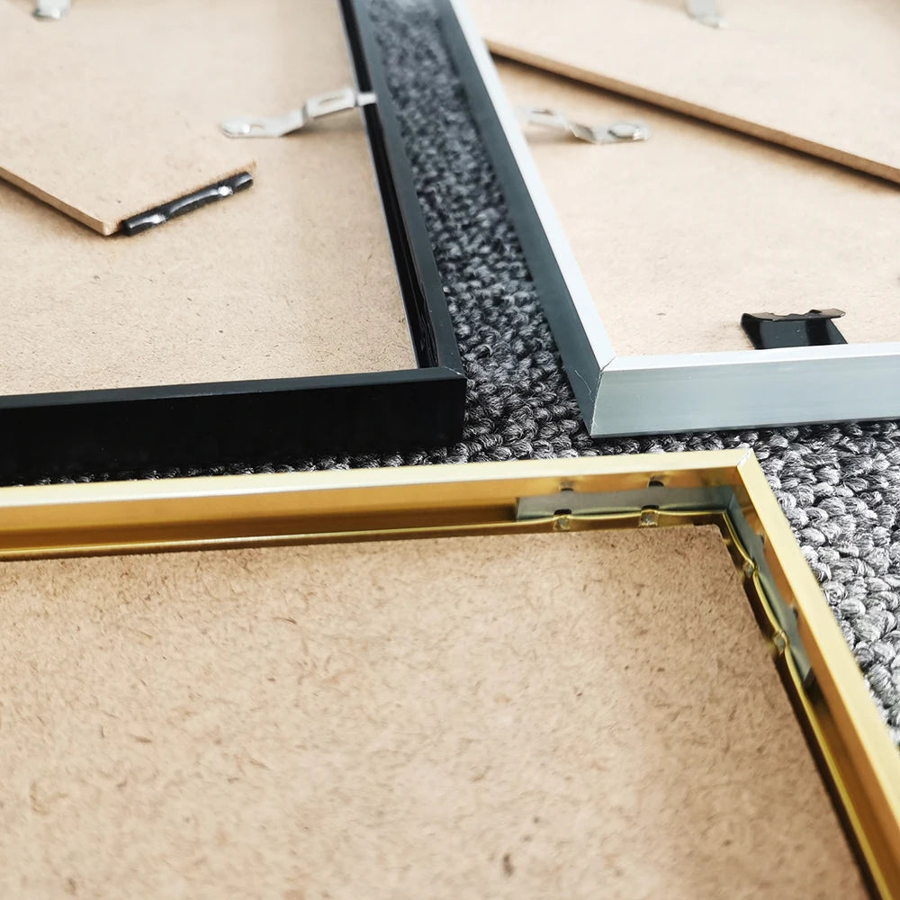 結婚式・インテリア装飾|壁掛け用アルミ製小型フォトフレーム