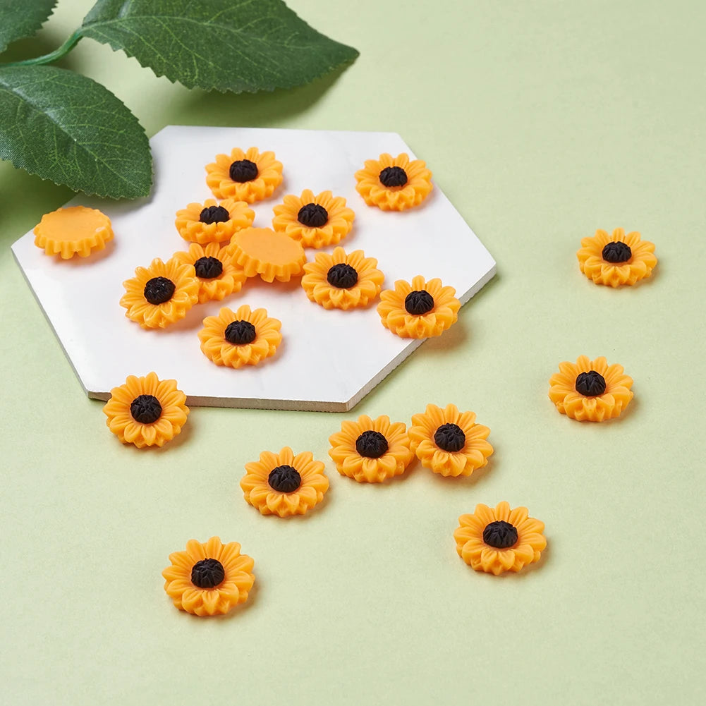 ひまわりデイジー フラットバックカボション 50個セット【15×5mm 樹脂製】ジュエリー・クラフト・DIY用パーツ