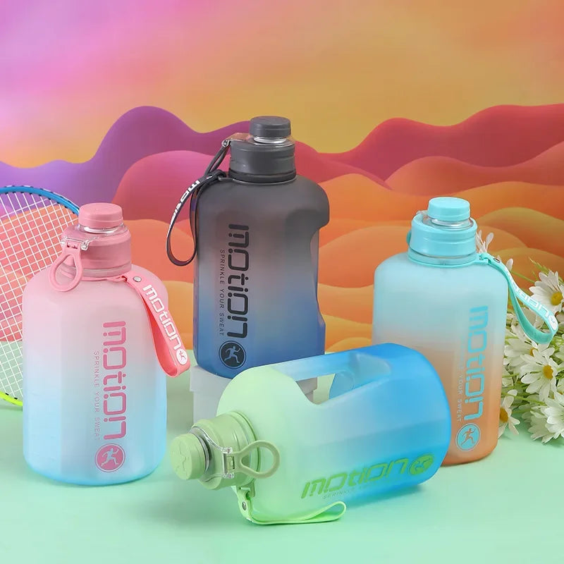 |イベント・ノベルティ用品 | ストロー付き大容量スポーツボトル | 2L