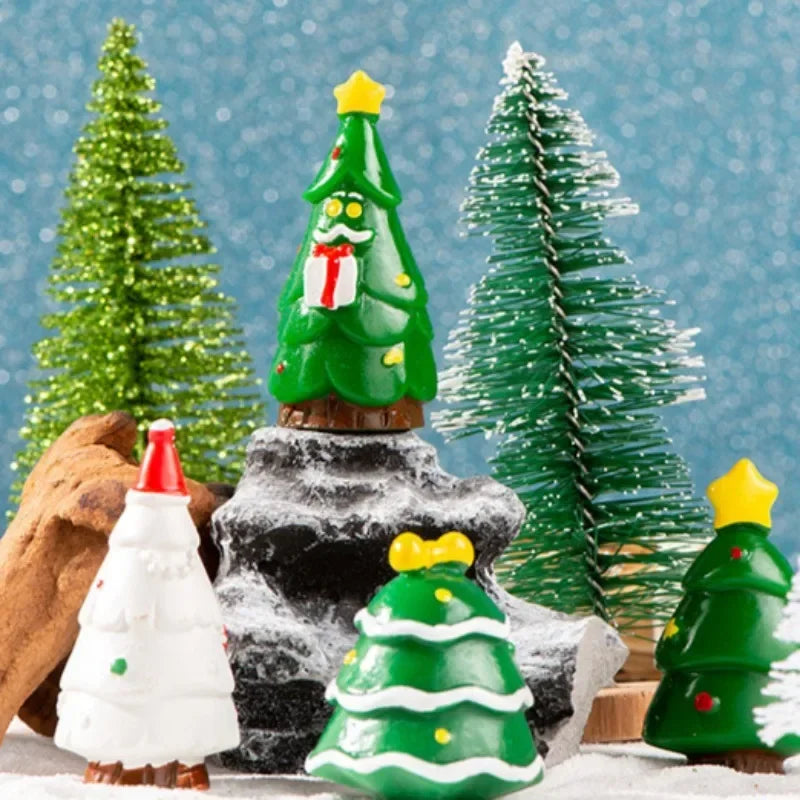 【クリスマス用装飾】ミニクリスマスツリー サンタ&妖精の樹脂置物
