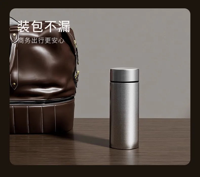 |イベント・ノベルティ用品 | 純チタン断熱カップ 茶水分離機能付き| 200ml/300ml/500ml