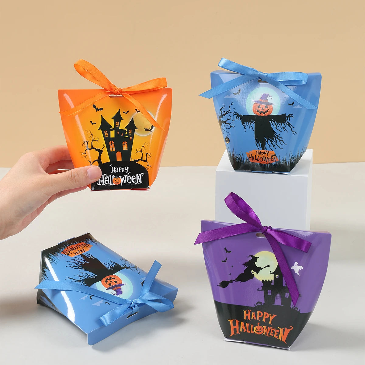 |イベント・ノベルティ用品 |ハロウィン用ギフトボックス | W6×H10.5×D6c