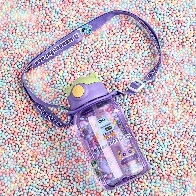 |イベント・ノベルティ用品 | 子供用ストロー付きポータブルシッピーカップ | 650ml