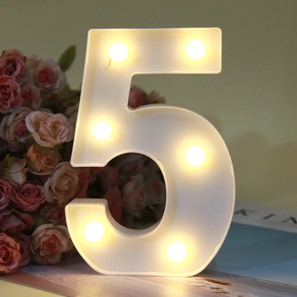 【LED装飾】LEDライト・デコレーションライト(ハート/数字/アルファベット)ホワイト 16cm