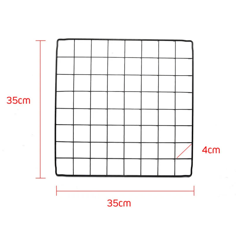 モダンなアイアンメッシュ 壁掛けディスプレイ