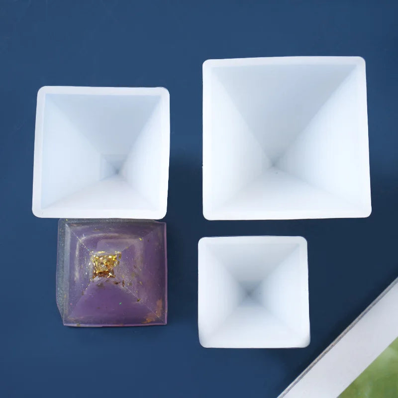 クラフト・DIY用|ハンドメイドキャンドル用 ピラミッド型