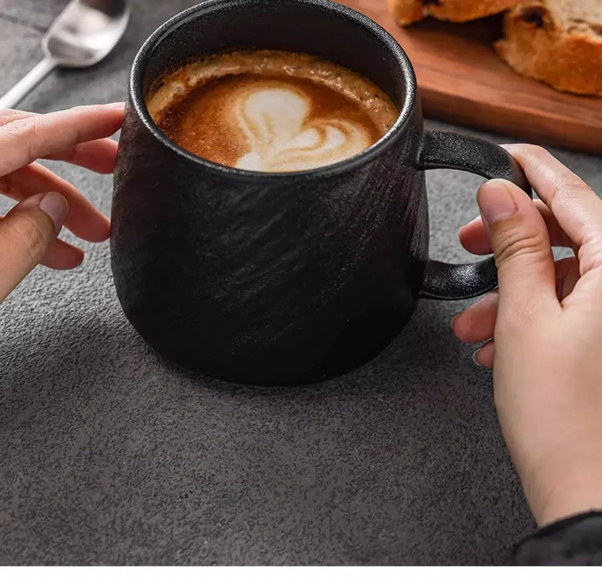 |イベント・ノベルティ用品 |電子レンジ対応セラミックマグカップ 黒白| 550ml