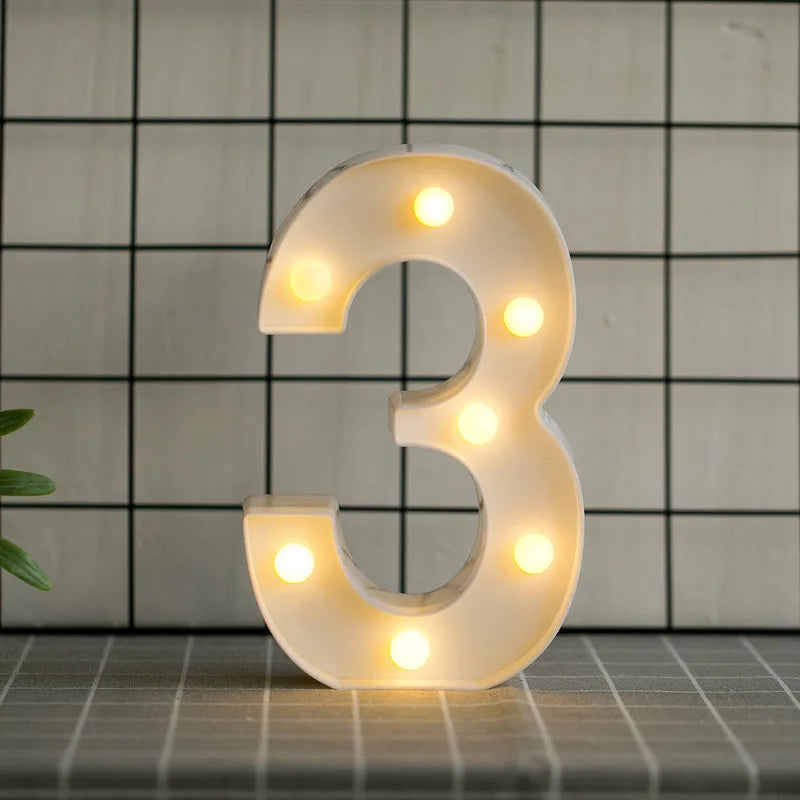 【LED装飾】LEDライト・デコレーションライト(ハート/アルファベット/数字)16㎝/22cm ABS樹脂