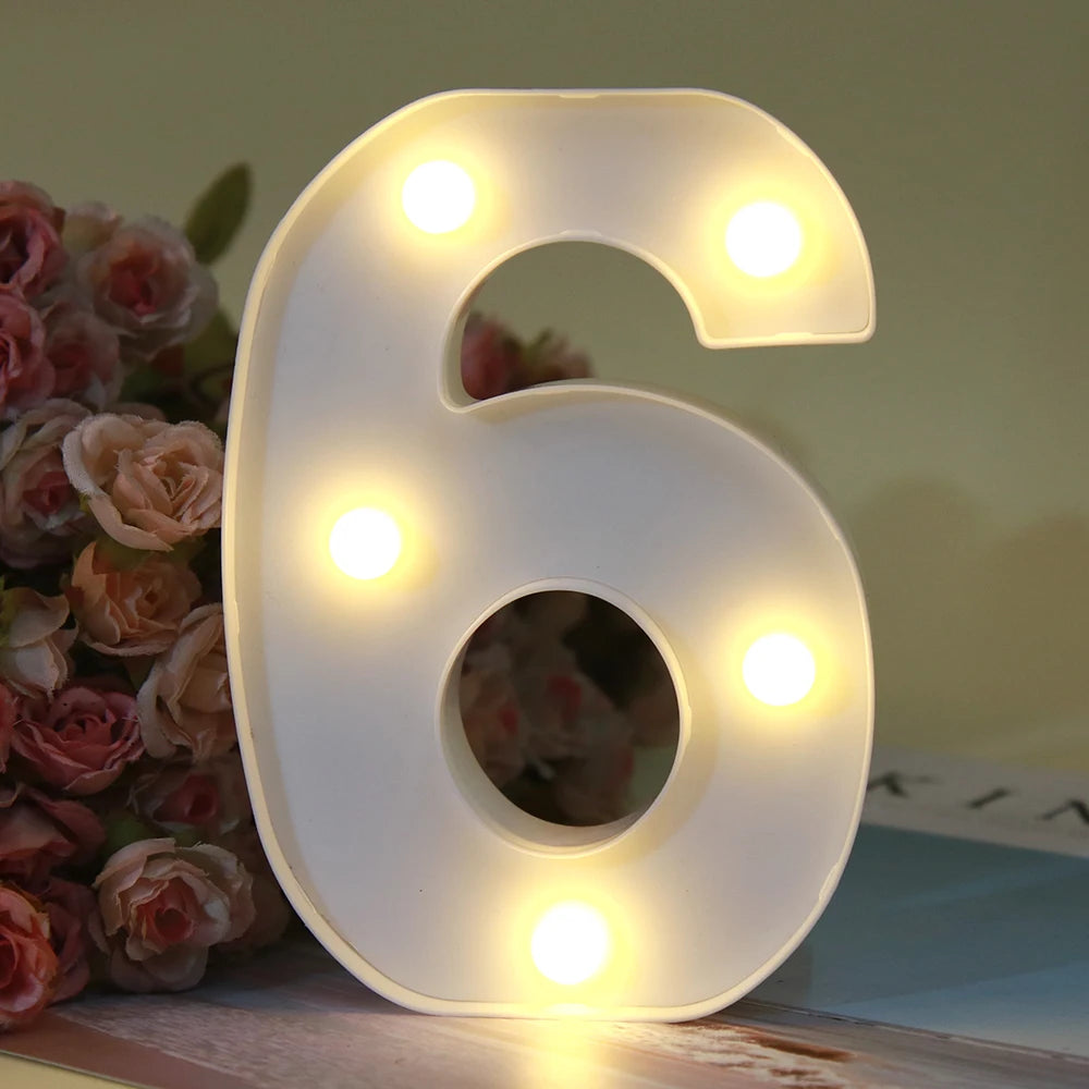 【LED装飾】LEDライト・デコレーションライト(ハート/数字/アルファベット)ホワイト 16cm