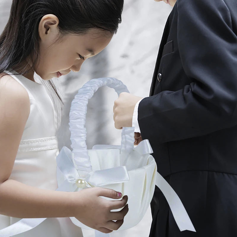 シルク製ホワイト フラワーガールバスケット(20cm)