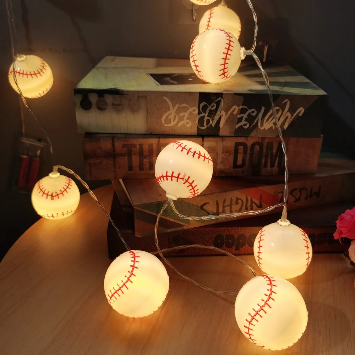 イベント・ハロウィン装飾|野球・サッカー・ビーチバレーボール型LEDストリングライト(1.5M/3M/6M)