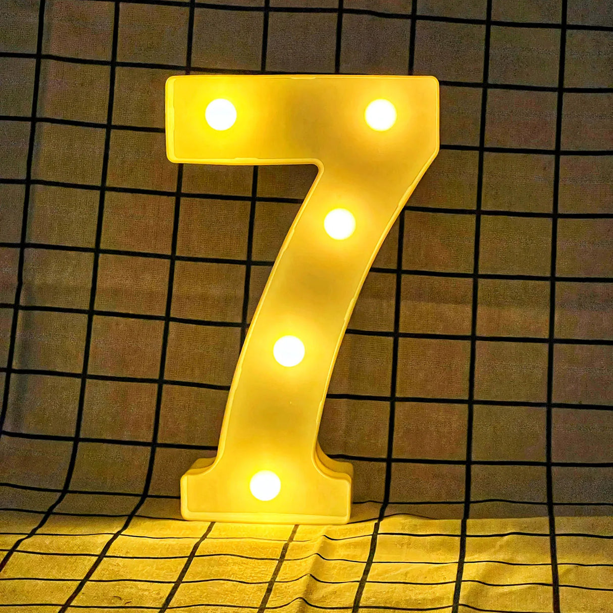 【LED装飾】LEDライト・デコレーションライト(ハート/数字/アルファベット)22cm ハート16cm