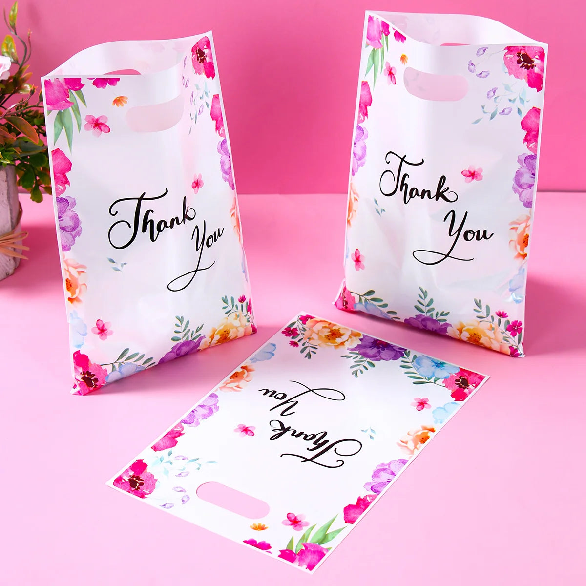 |イベント・ノベルティ用品 | サンキュー柄ギフトバッグ | W16.5×H25c