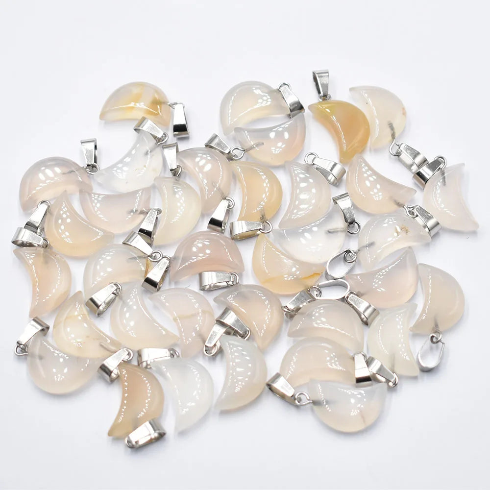 イベント装飾・パーティグッズ|天然石三日月型ペンダントヘッド(50個セット)