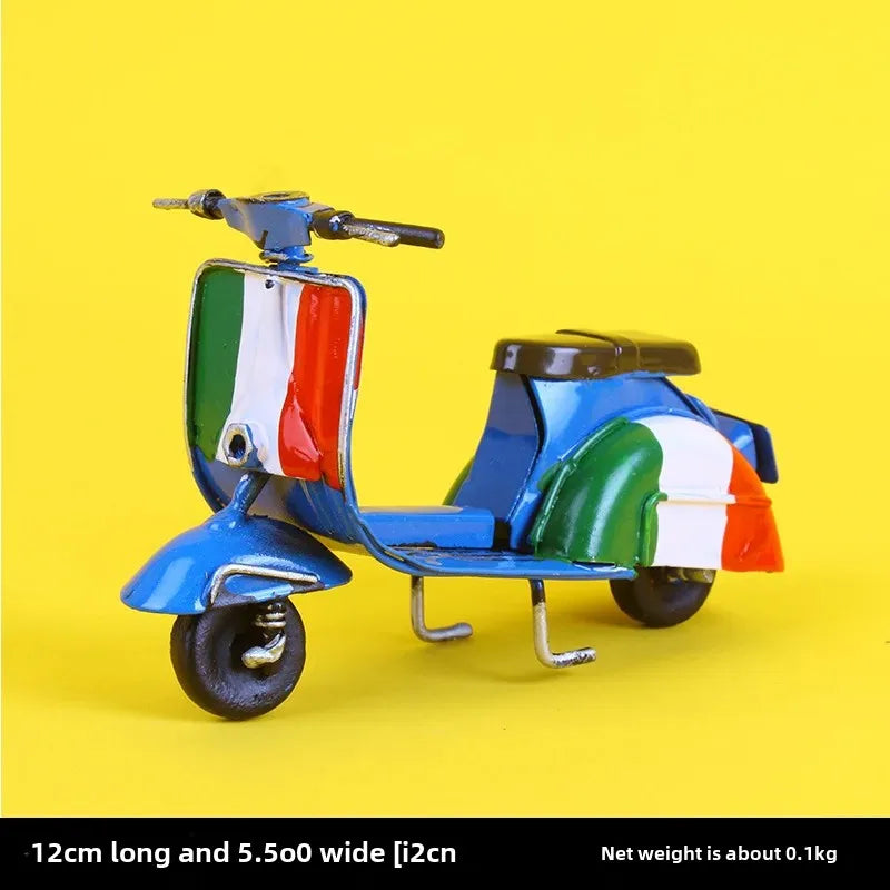 【インテリア用装飾】おしゃれなヴィンテージ風スクーター型オブジェ