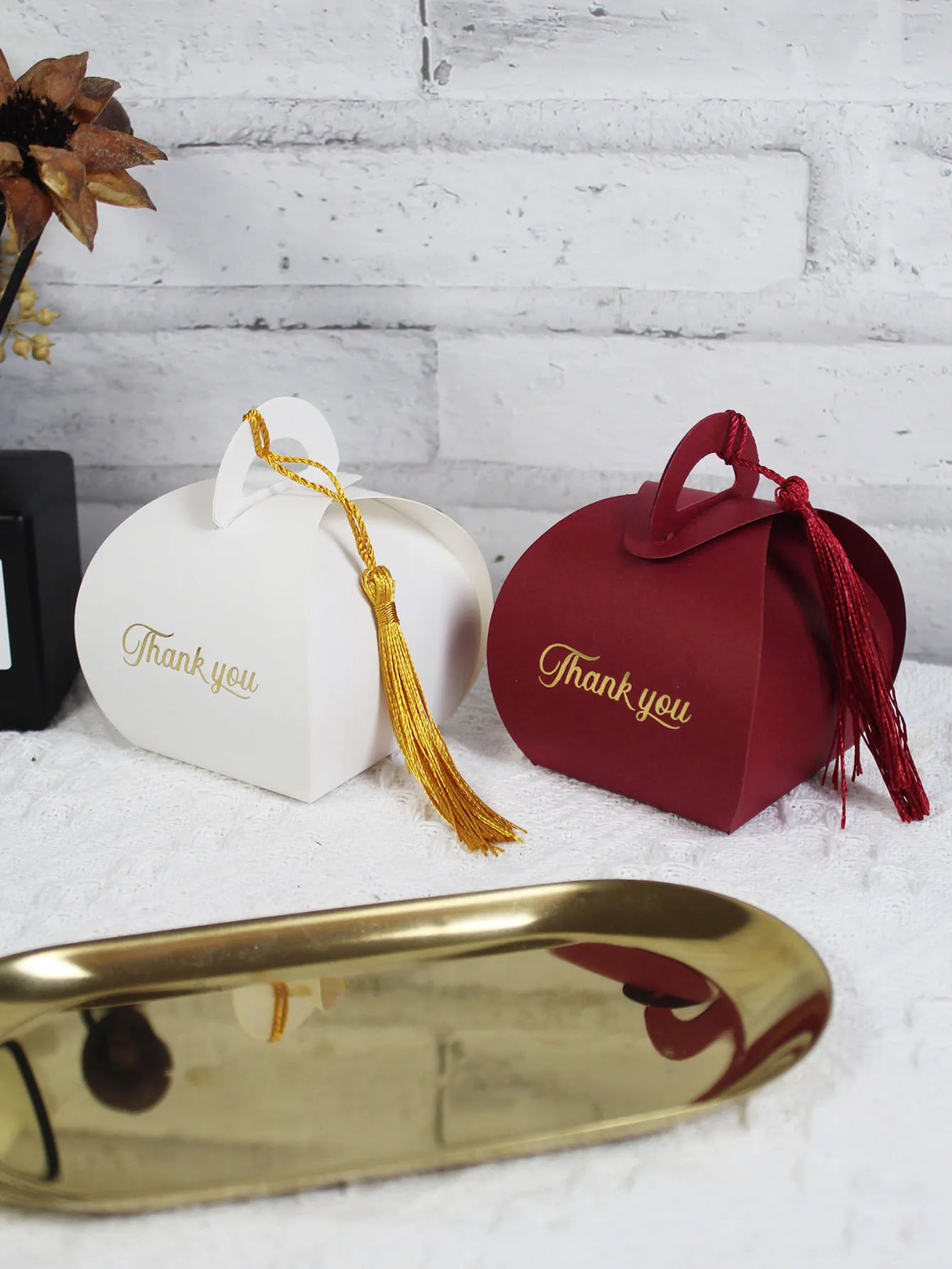 |イベント・ノベルティ用品 | タッセル付きギフトミニボックス | W5.5xH6.5xD5.5c