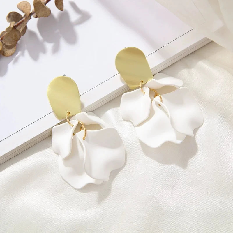 カラフルバラのロングペンダントイヤリング