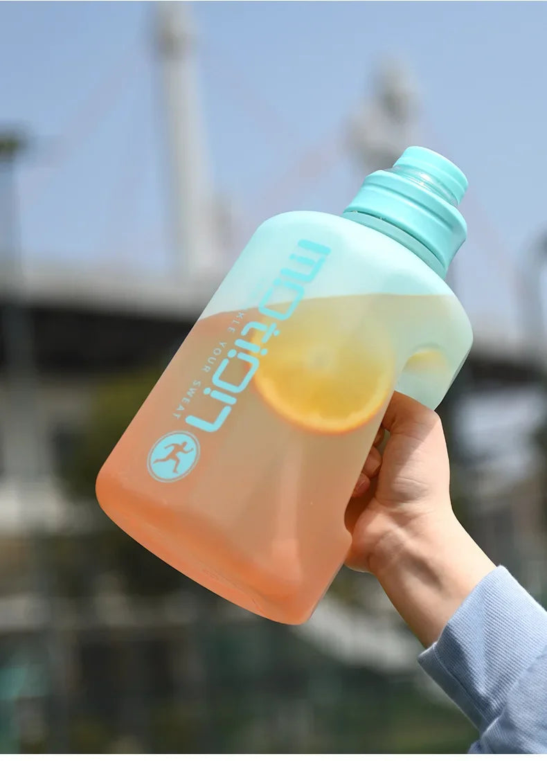 |イベント・ノベルティ用品 | ストロー付き大容量スポーツボトル | 2L