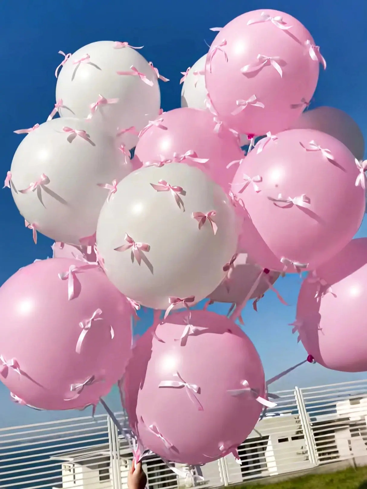 イベント・バルーン装飾|ピンクリボンバルーンセット(70/80個)