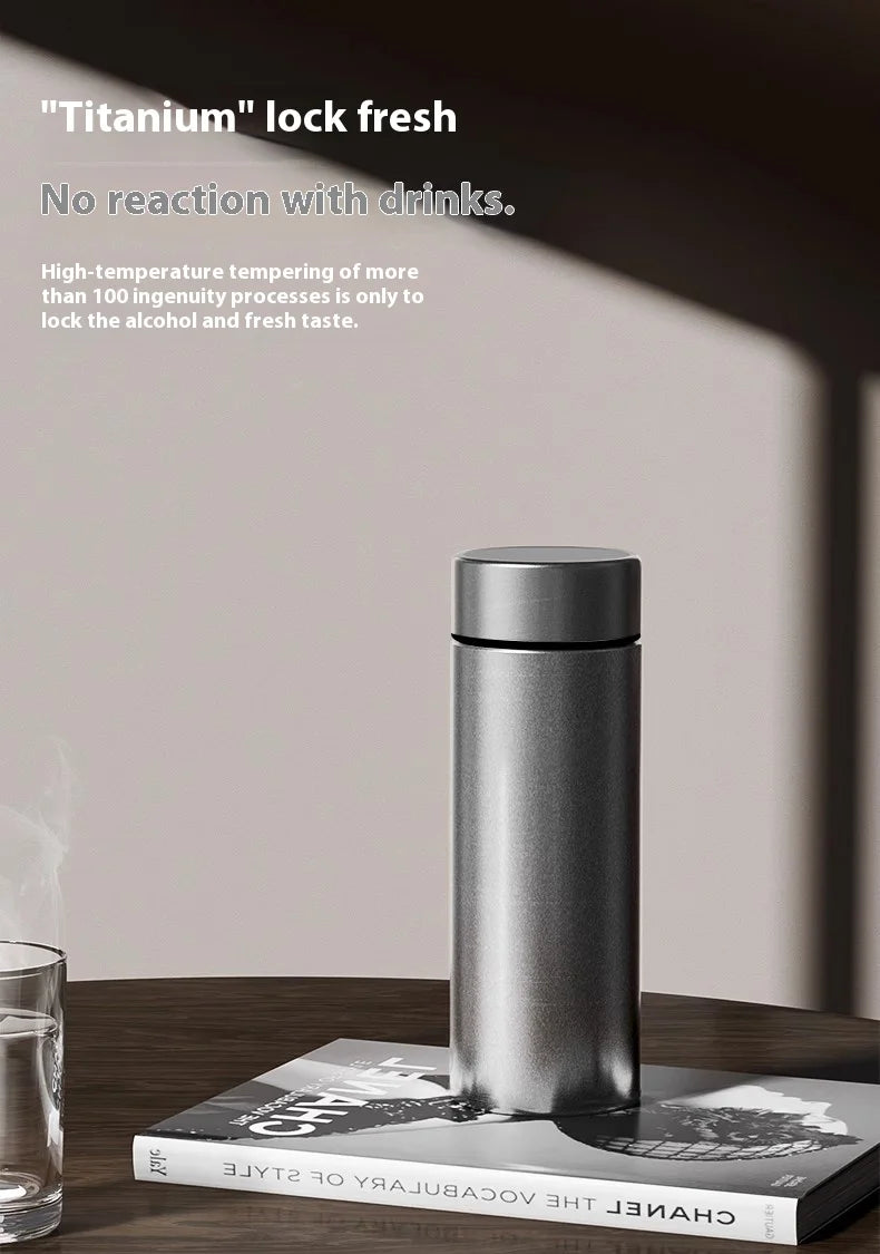 |イベント・ノベルティ用品 | 純チタン断熱カップ 茶水分離機能付き| 200ml/300ml/500ml