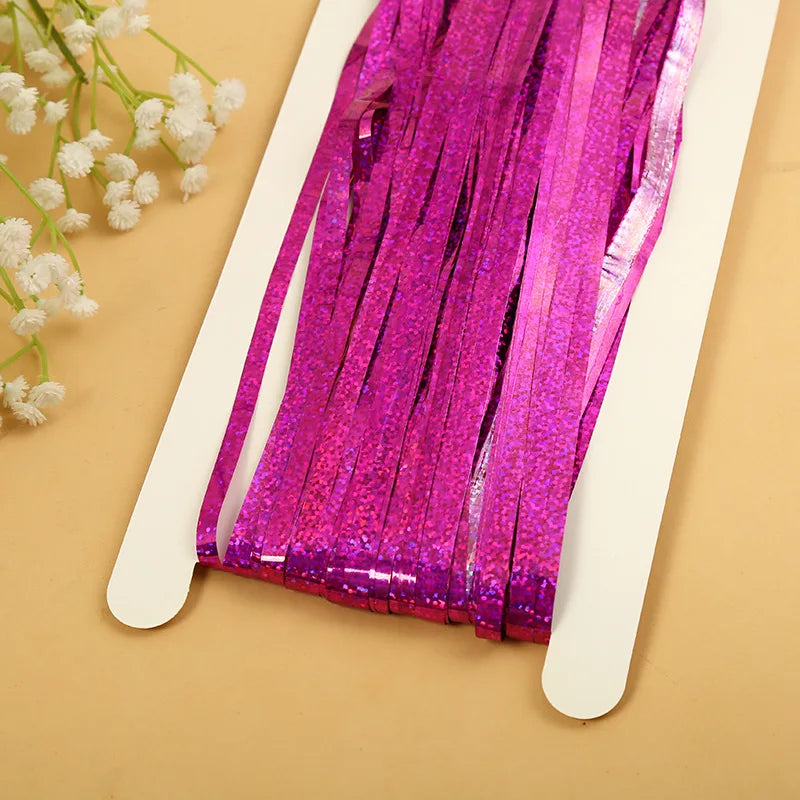 パーティー・インテリア装飾 メタリックカラーカーテン 幅1M 長さ1M/2M/3M フリンジタイプ