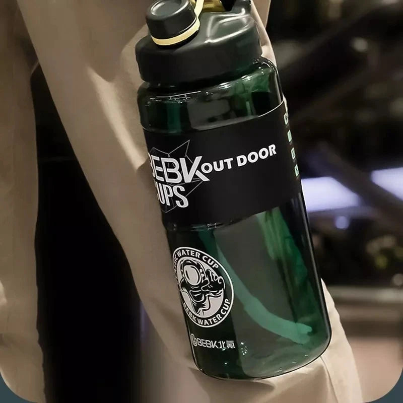 |イベント・ノベルティ用品 | 大容量ストロー付きウォーターボトル | 1.7L/2.3L