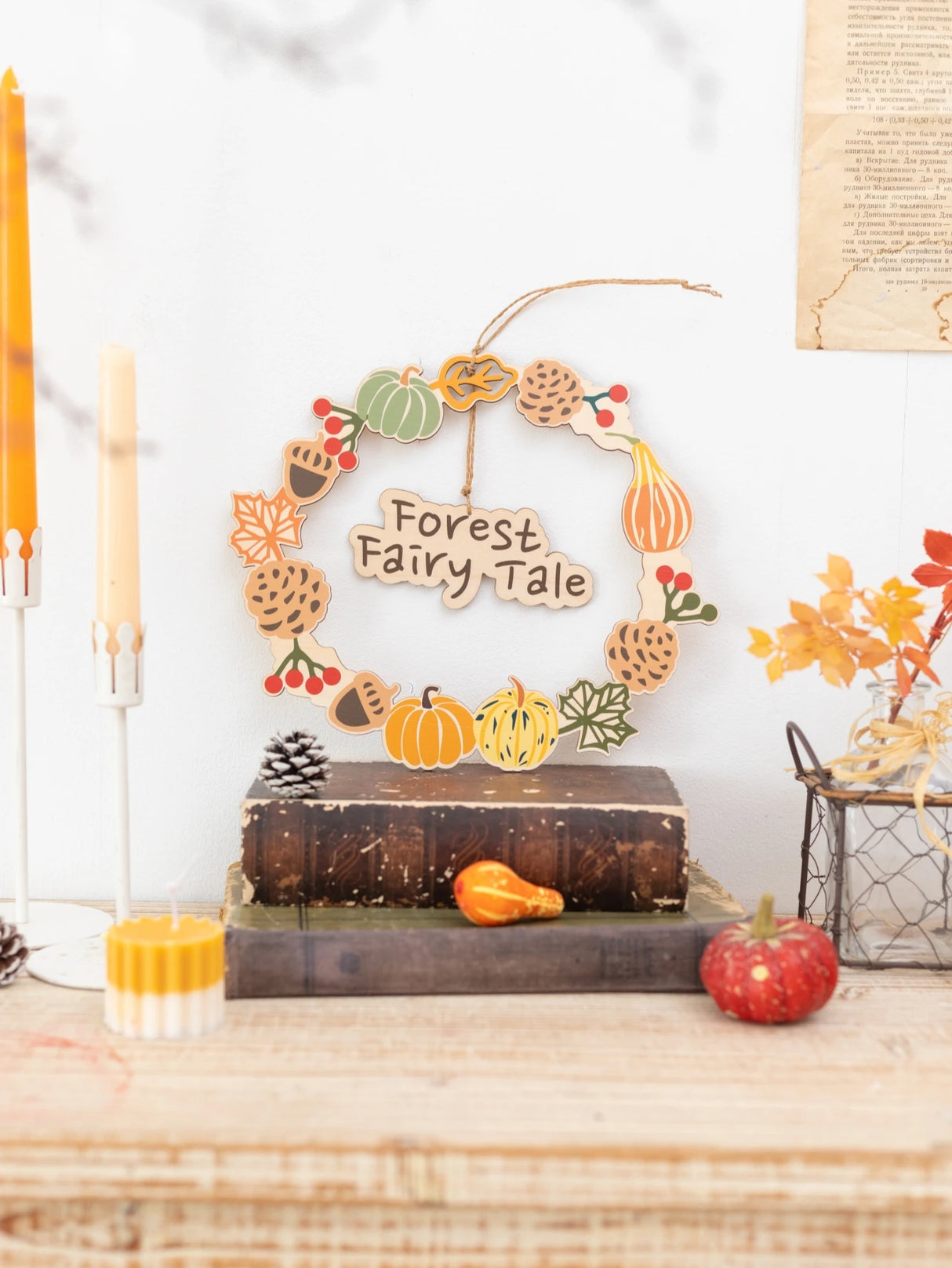 イベント・ハロウィングッズ|リース カボチャとメープルで彩る