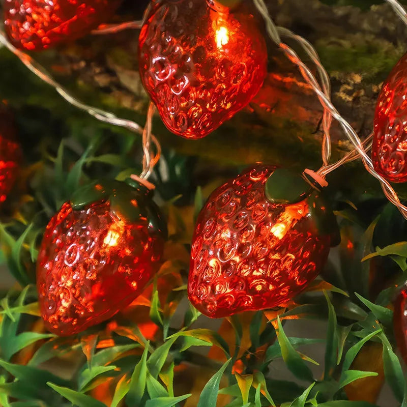 パーティー・インテリア用装飾 いちご型LEDライト 可愛いモチーフ