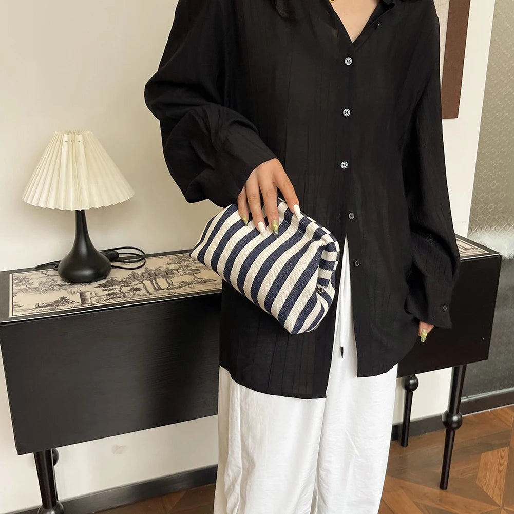 |イベント・ノベルティ用品 | ストライプ柄クラッチバッグ | W22xH17㎝