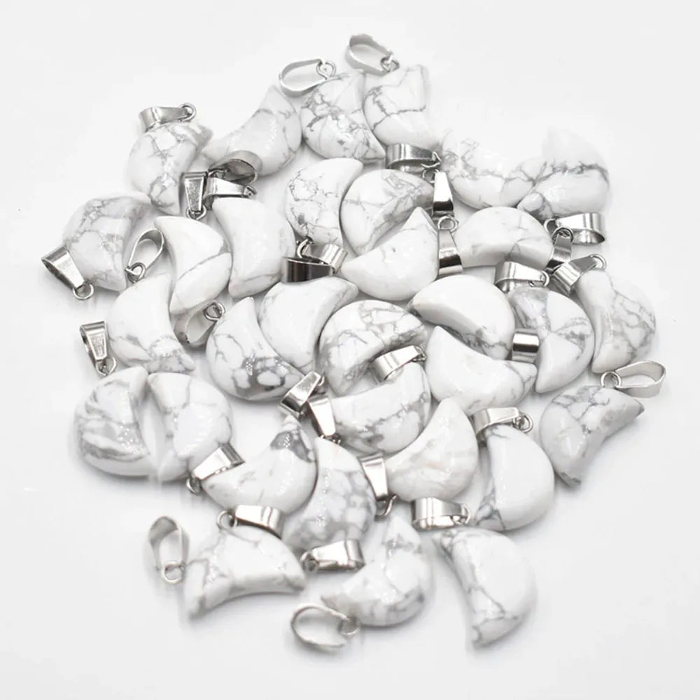 イベント装飾・パーティグッズ|天然石三日月型ペンダントヘッド(50個セット)