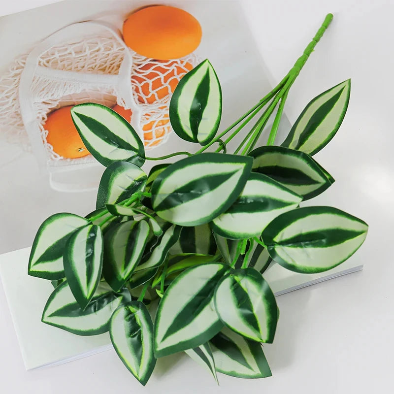 人工植物・ヤシの葉・背景・アクセサリー