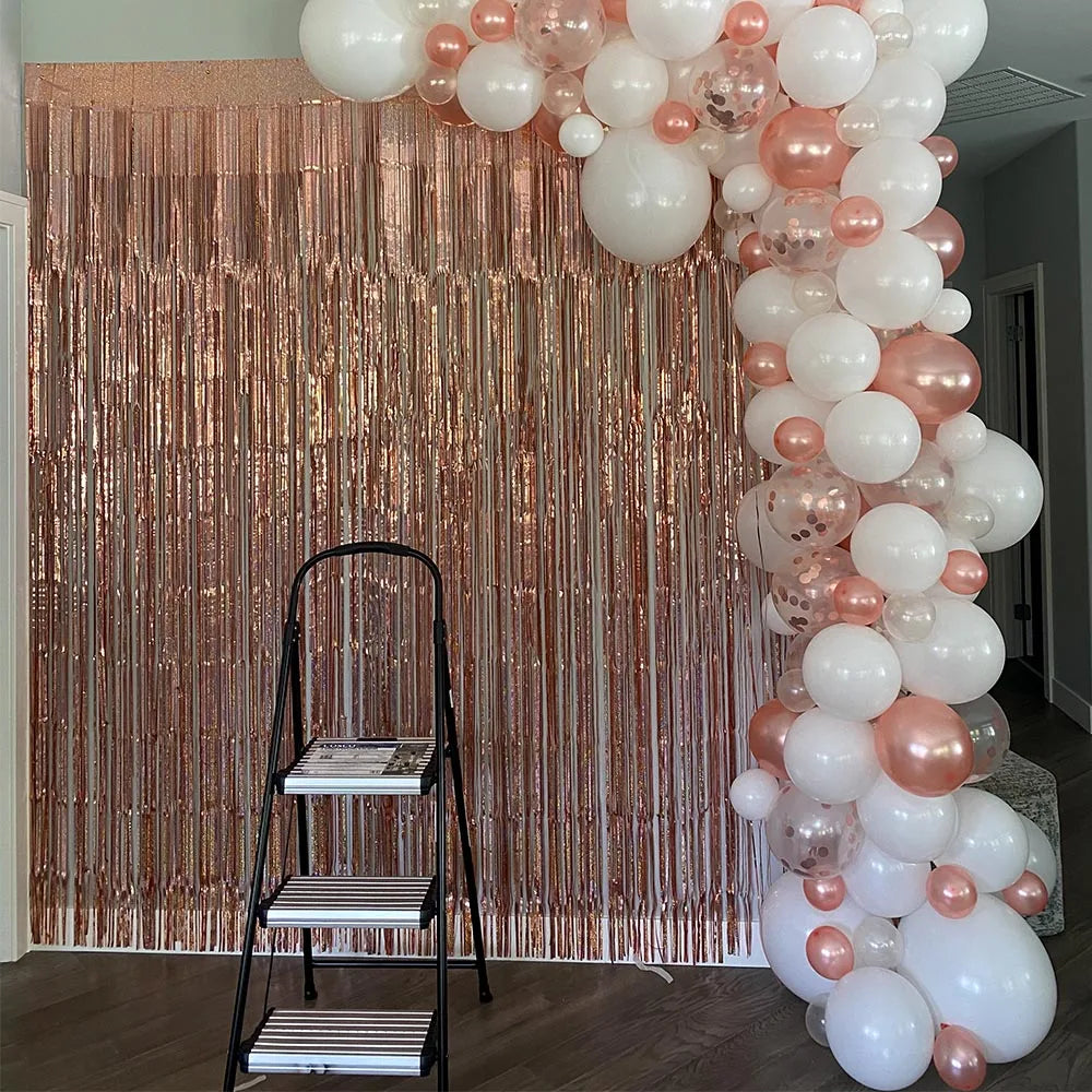 パーティー・インテリア装飾 キラキラ!カーテン 波型/ストレート型 2種類