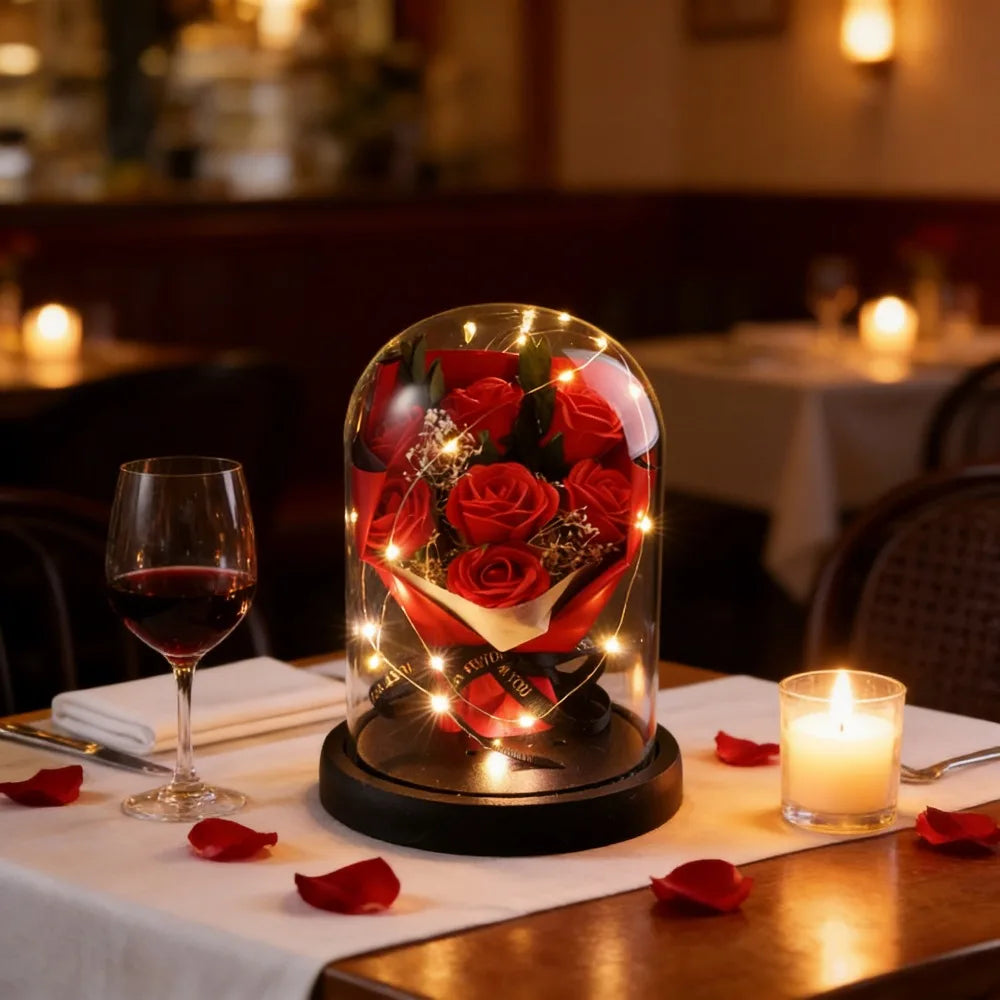 星空ガラスカバーの永遠のバラ