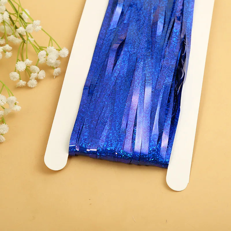 パーティー・インテリア装飾 メタリックカラーカーテン 幅1M 長さ1M/2M/3M フリンジタイプ