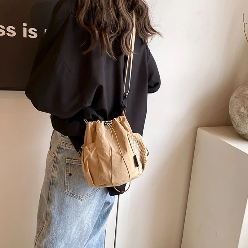 |イベント・ノベルティ用品 | 防水ナイロン大容量バケットバッグ| W16×H19×D16㎝