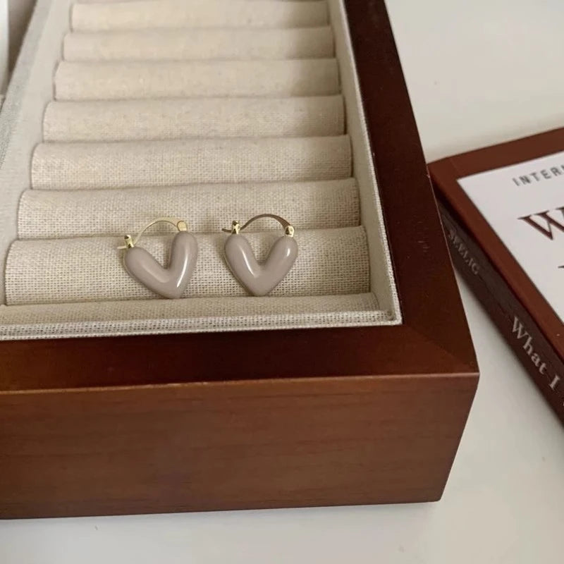 ワインレッドハート型ペンダントイヤリング