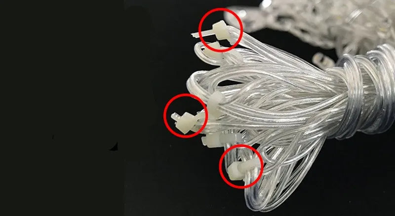 カーテンライト|イベント・クリスマス装飾|LEDつらら型 屋外用カーテンライト(幅4M~32M)