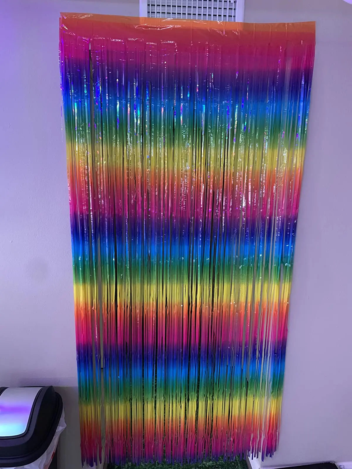 イベント・クリスマス装飾|レインボーグラデーションティンセルカーテン