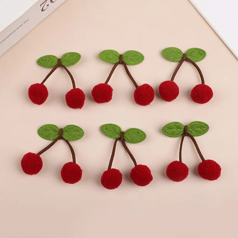 イベント・クリスマス装飾|フェルトボール チェリーガーランド デコレーション