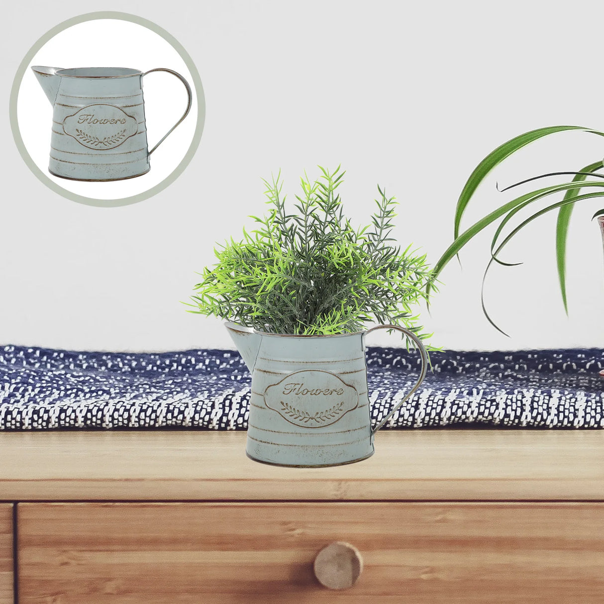 ブリキの植木鉢・農家風・装飾・アレンジメント