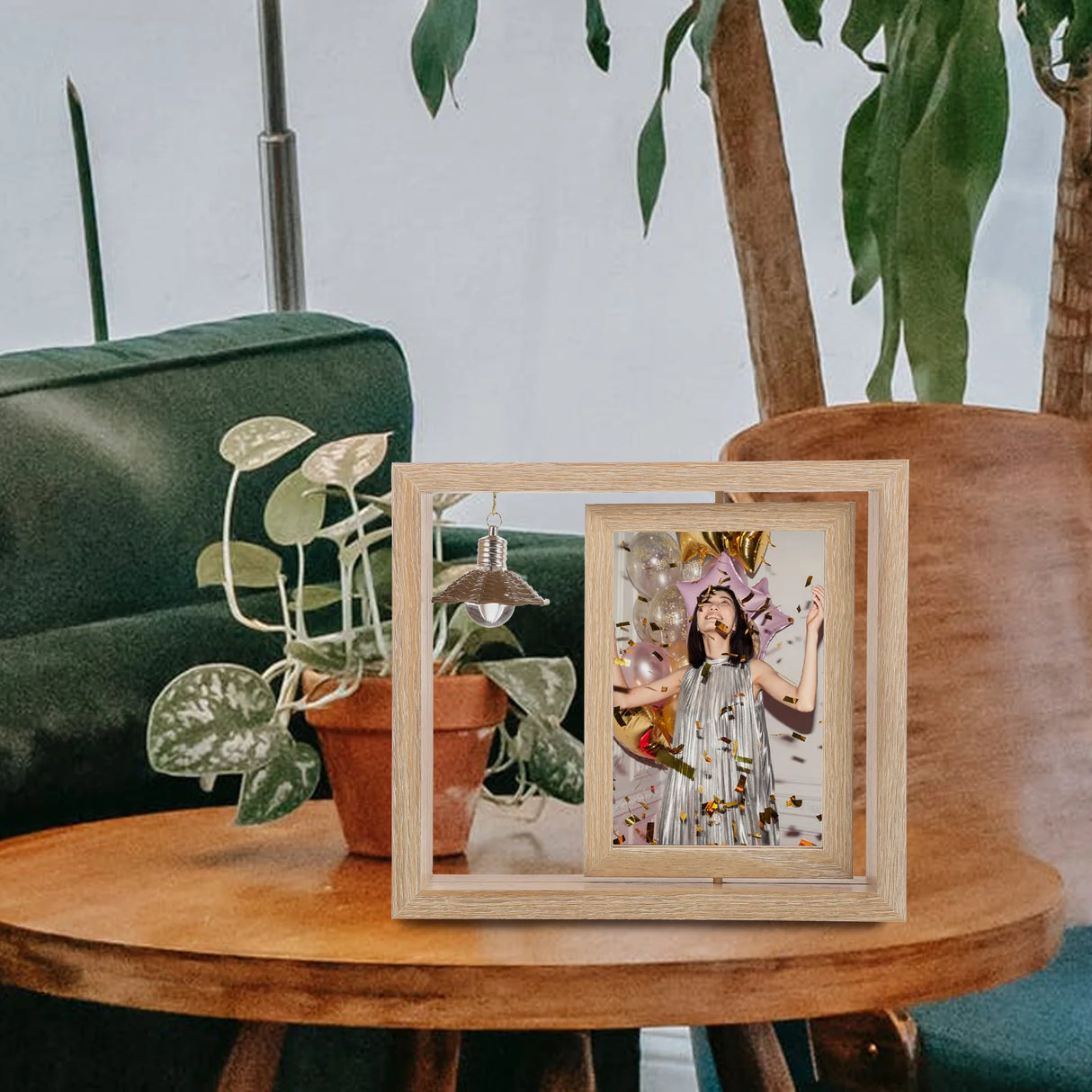 結婚式・インテリア装飾|木製回転フォトフレーム ランプ付き