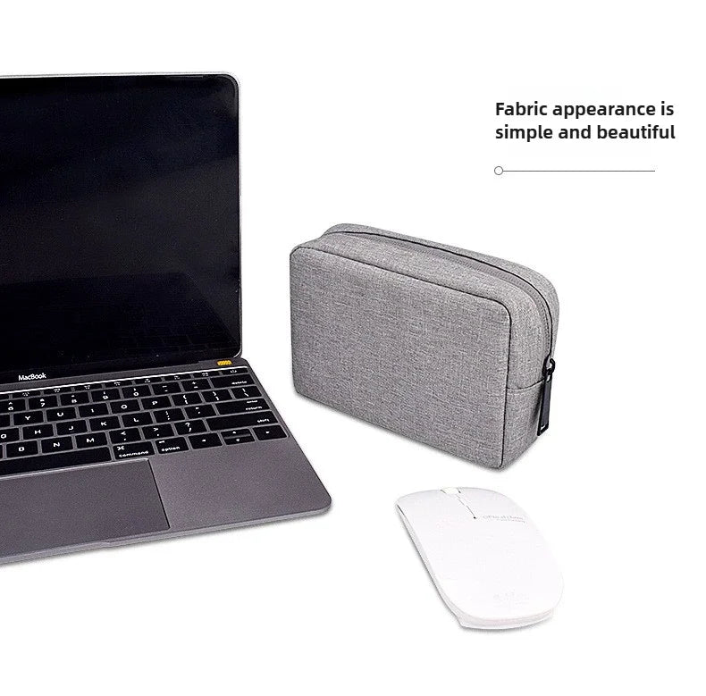 |イベント・ノベルティ用品 | 耐衝撃素材製トラベルポーチ | W23×H11×D5㎝