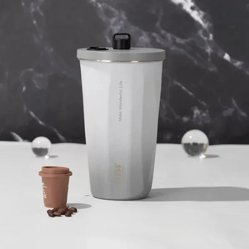 |イベント・ノベルティ用品 | 真空断熱ステンレス製 ストロー付きボトル | 600ml