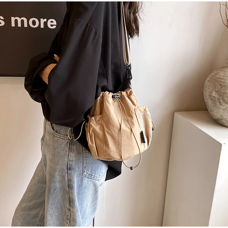 |イベント・ノベルティ用品 | 防水ナイロン大容量バケットバッグ| W16×H19×D16㎝