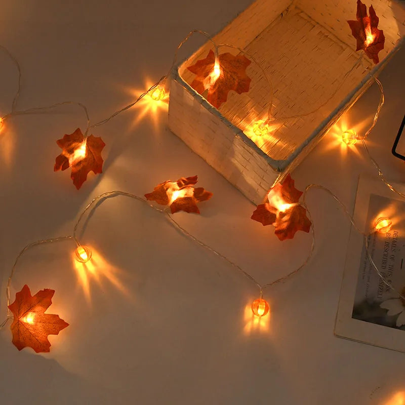イベント・ハロウィン装飾|LEDメープルガーランドライト(3M)