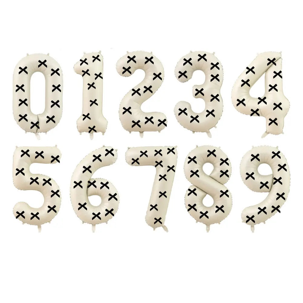 クリーム色の32インチ数字ホイルバルーンセット