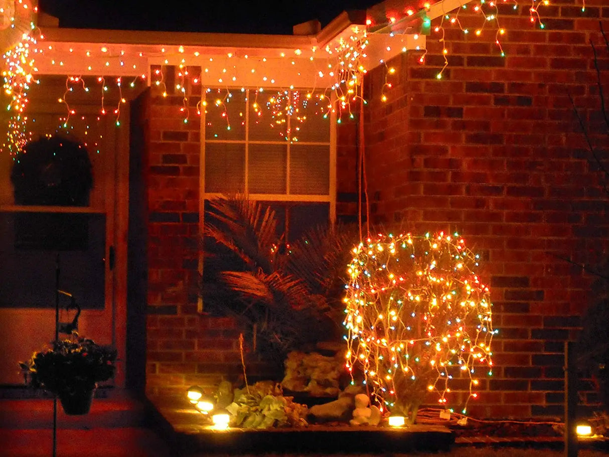 カーテンライト|イベント・クリスマス装飾|LEDつらら型 屋外用カーテンライト(幅4M~32M)